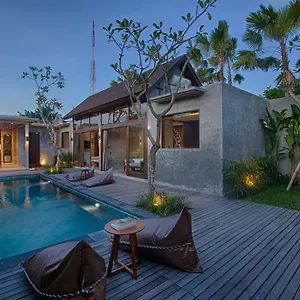  Villa Taman Dharmawangsa Indonesia